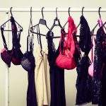 Bodystocking, gorsety, pończochy – co kręci mężczyzn w łóżku?
